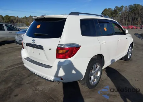 2008 Toyota Highlander Sport z USA, uszkodzony, nr VIN JTEDS43A682021017